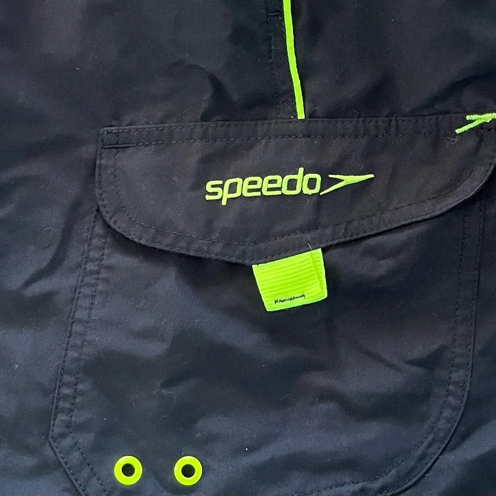 Speedo Black and Neon Green Mesh Swim Trunks Pocket Size XXL 2X Beach Pool
